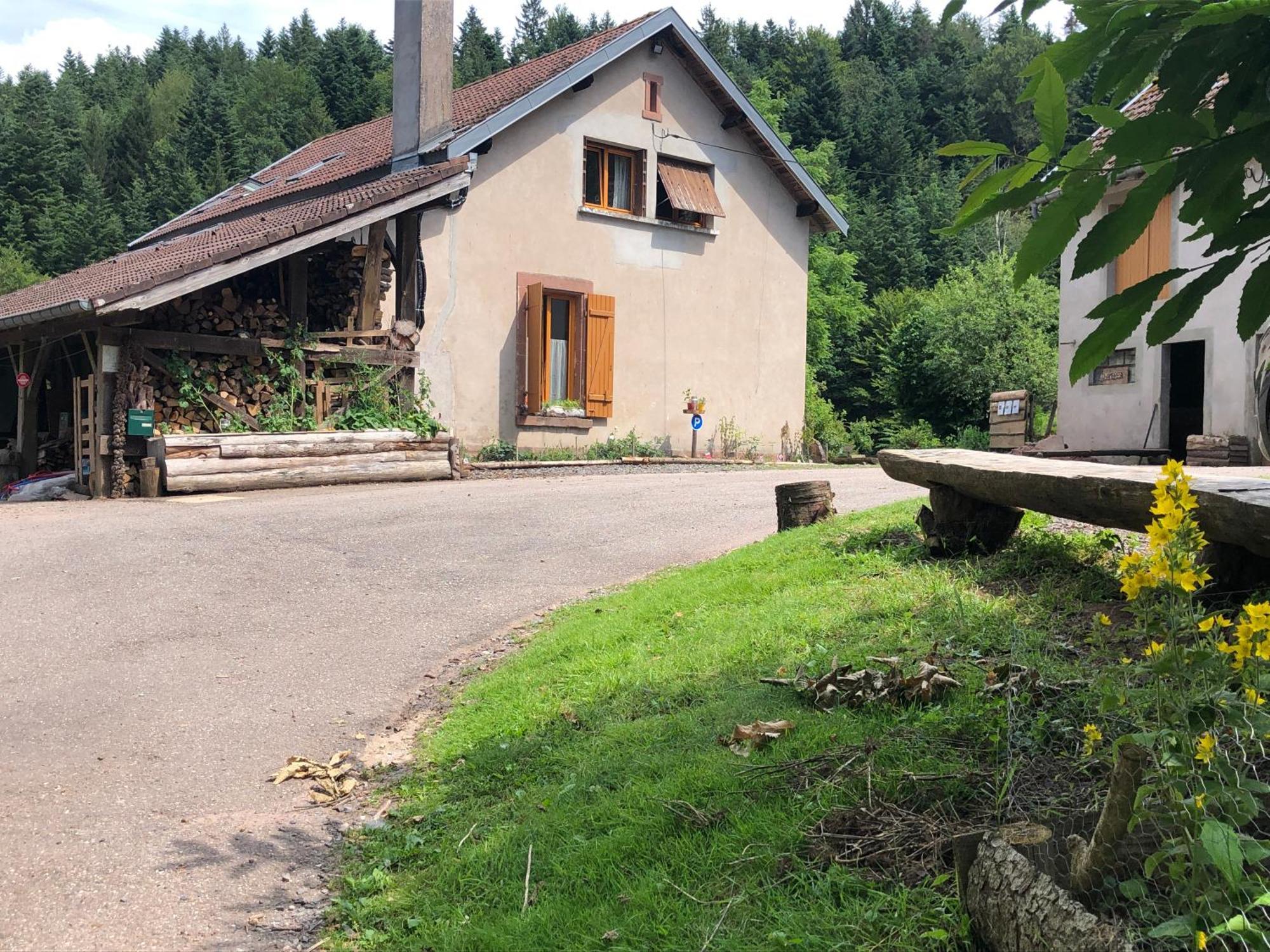 A L'Oree De Soi - Maison Forestiere De La Soie - Eco Gite, Chambres D'Hotes, Camping Au Pied Des Vosges Saint-Sauveur  ภายนอก รูปภาพ